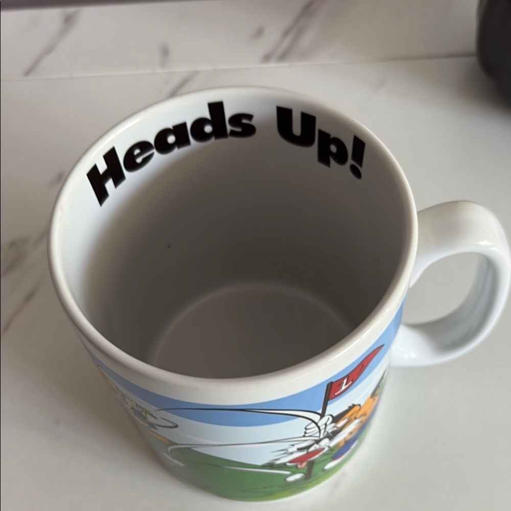 Warner Bros White and Green Bugs Bunny Mug golf themed - Picture 2 of 6